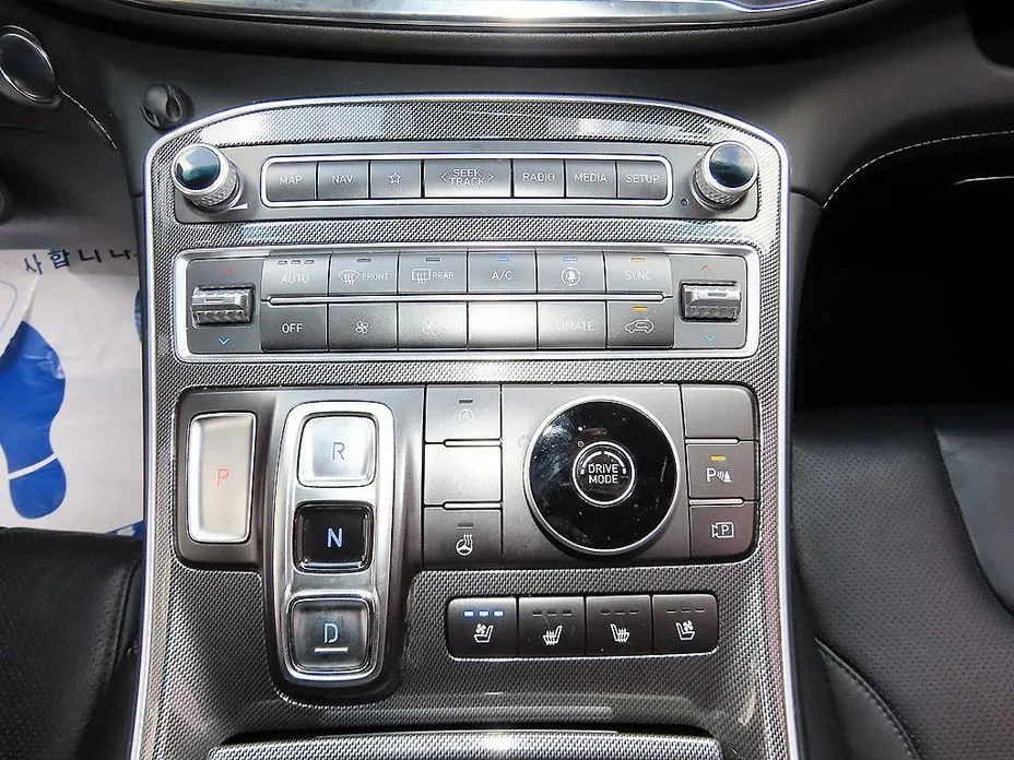 Hyundai Santafe — фото 7