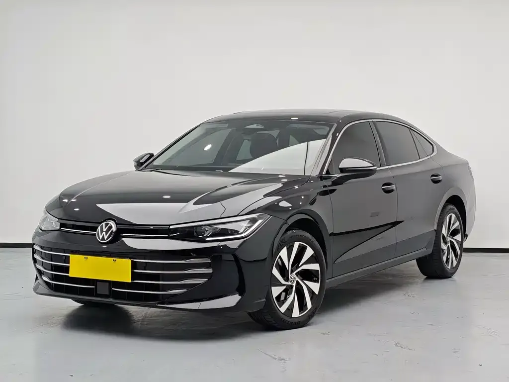 Volkswagen Passat — фото 1