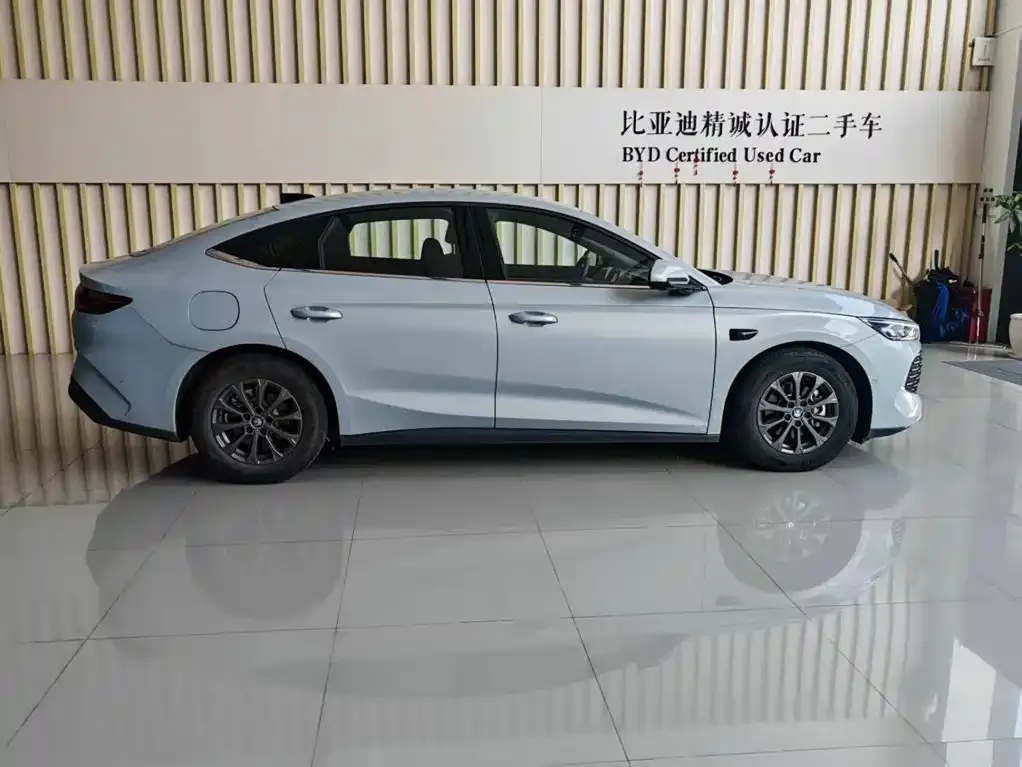 BYD Qin L — фото 5