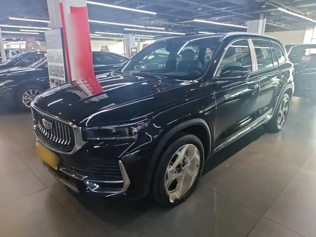 Geely Xingyue L — фото 1