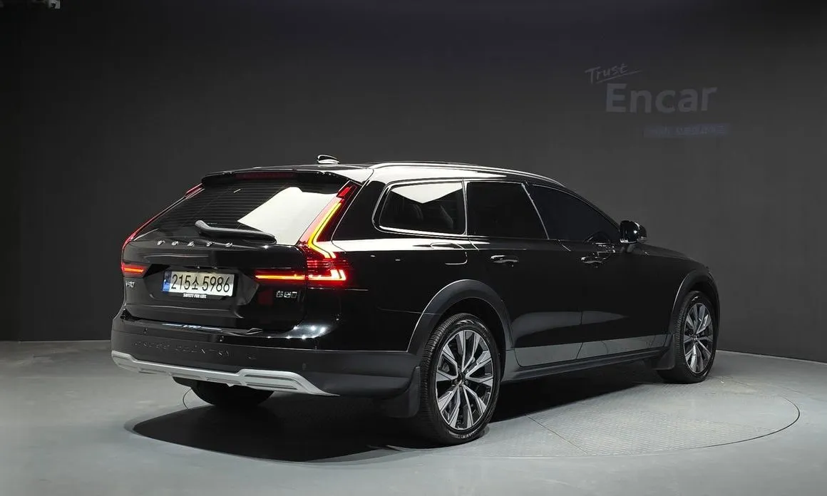 Volvo V90 — фото 5