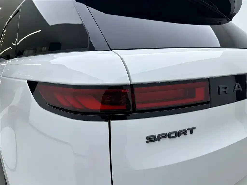 Land Rover Sport — фото 4