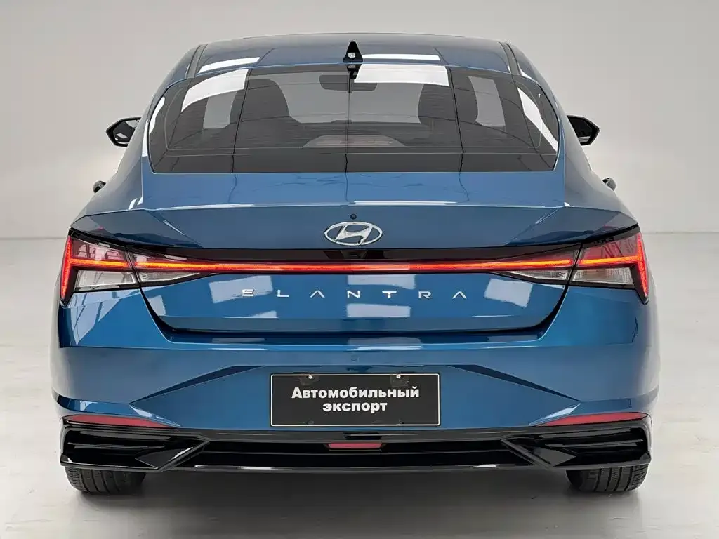 Hyundai Elantra — фото 9