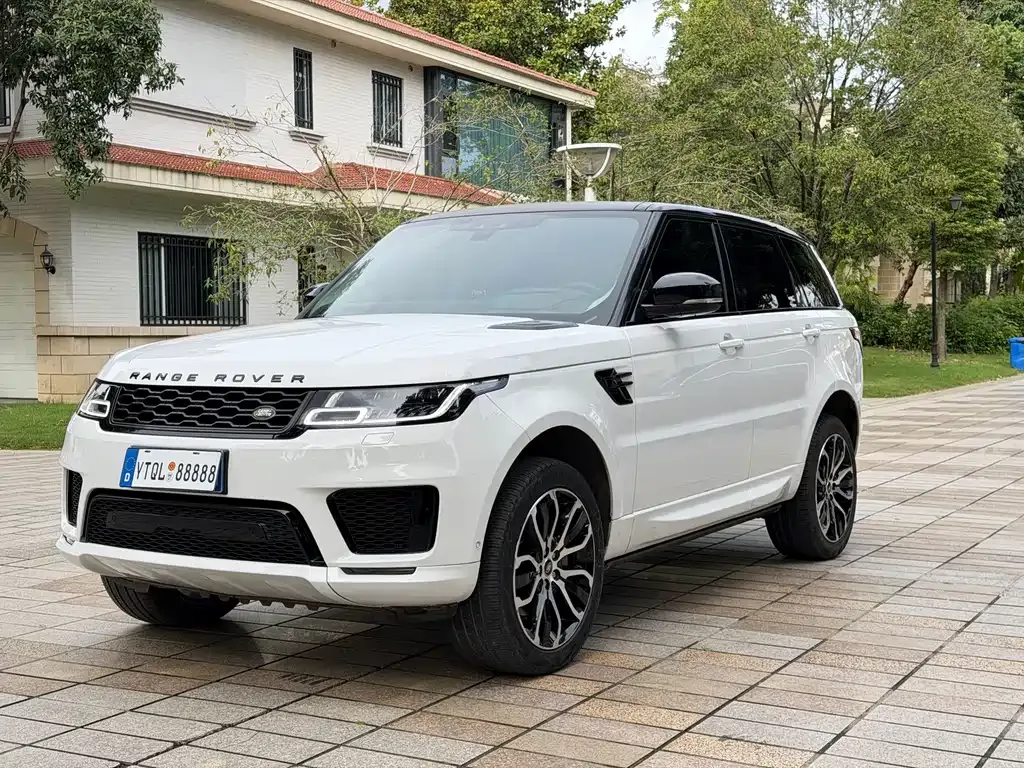 Land Rover Sport — фото 1