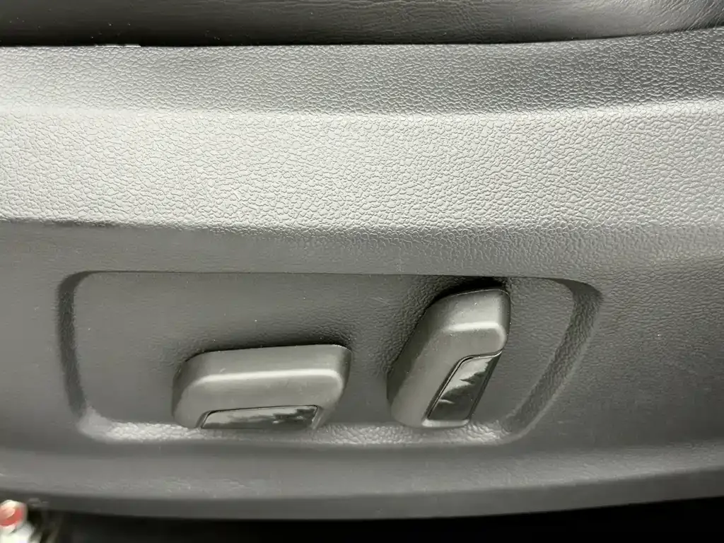 Mitsubishi Outlander — фото 9