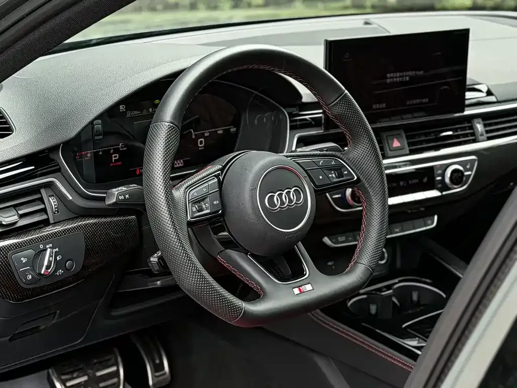 Audi S4 — фото 3