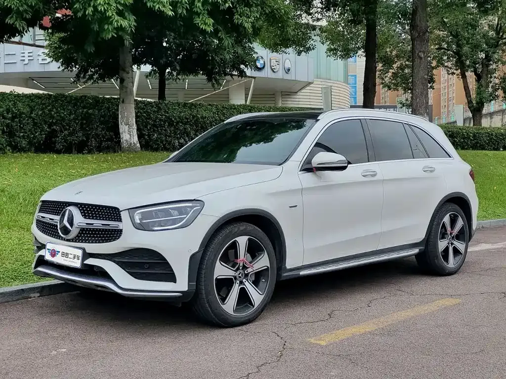 Mercedes-Benz GLC — фото 1