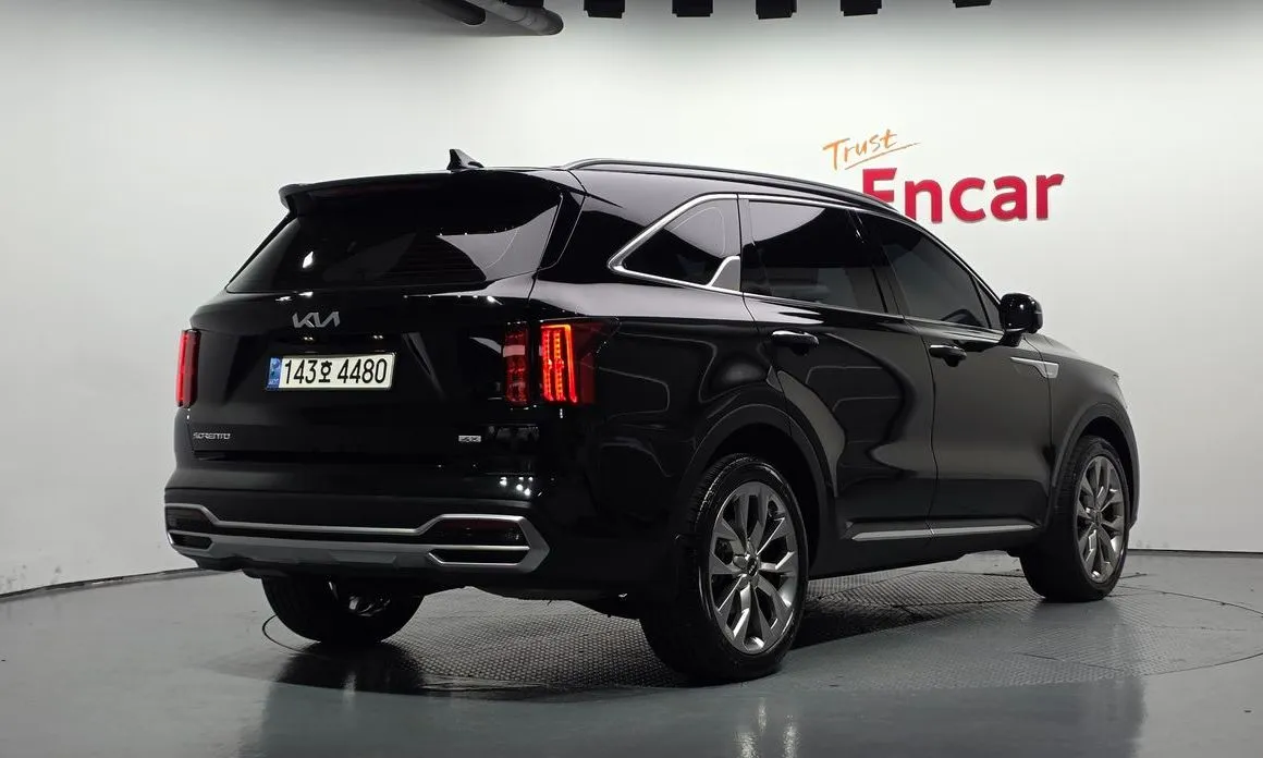 Kia Sorento — фото 3