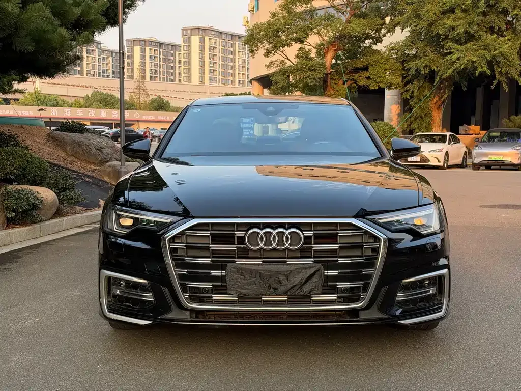 Audi A6L — фото 10