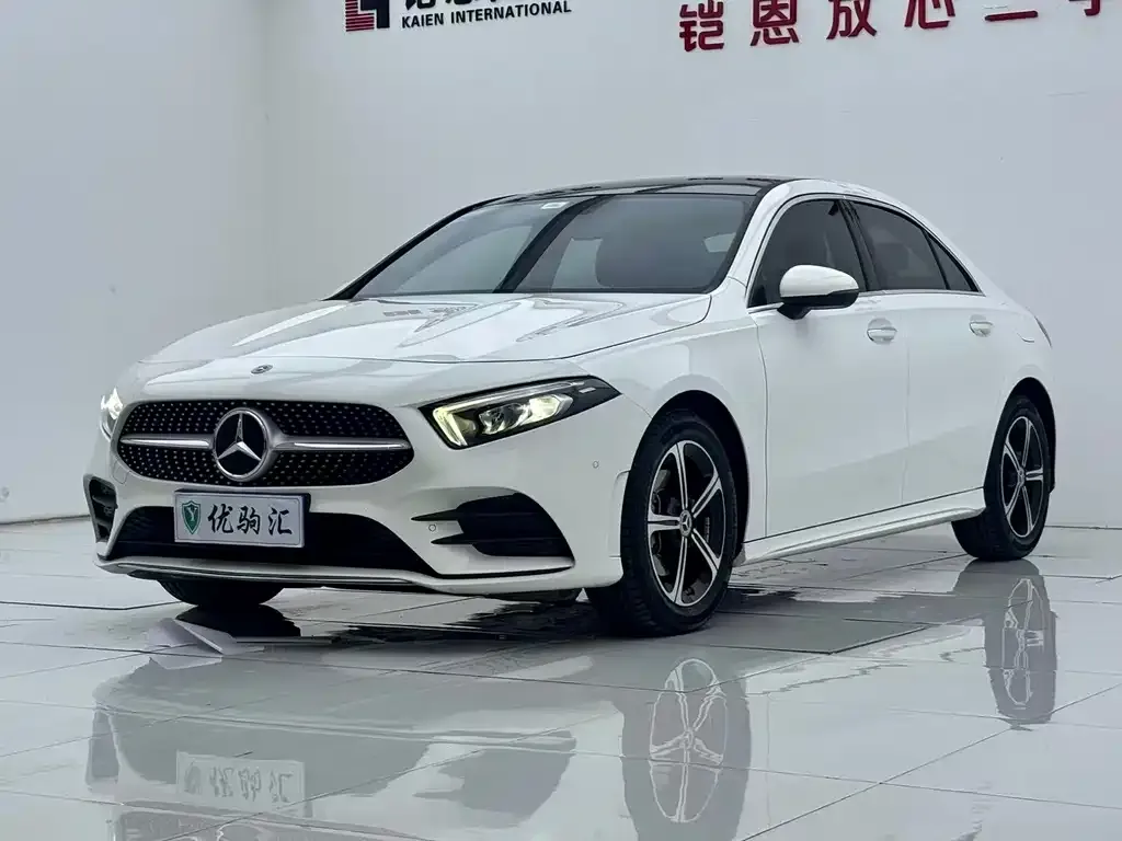 Mercedes-Benz A-Class — фото 1