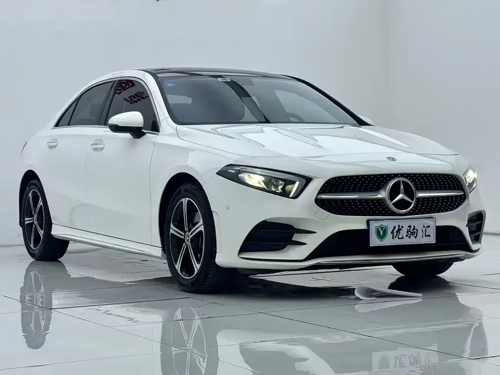 Mercedes-Benz A-Class — фото 3