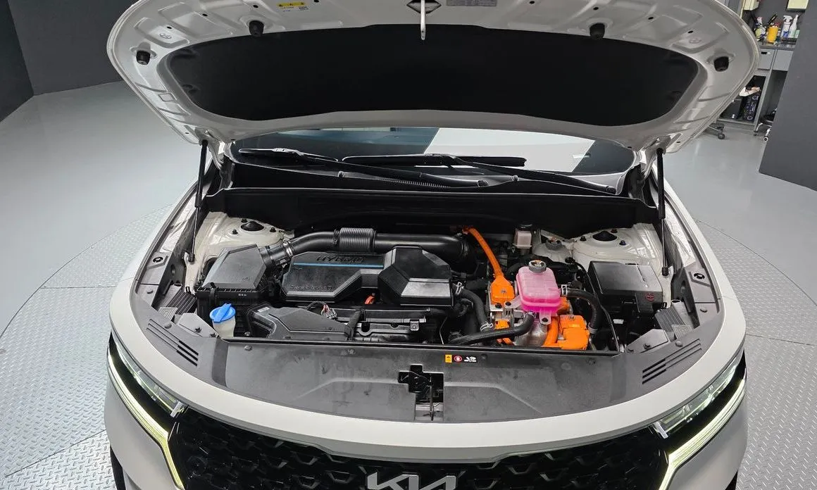 Kia Sorento — фото 10