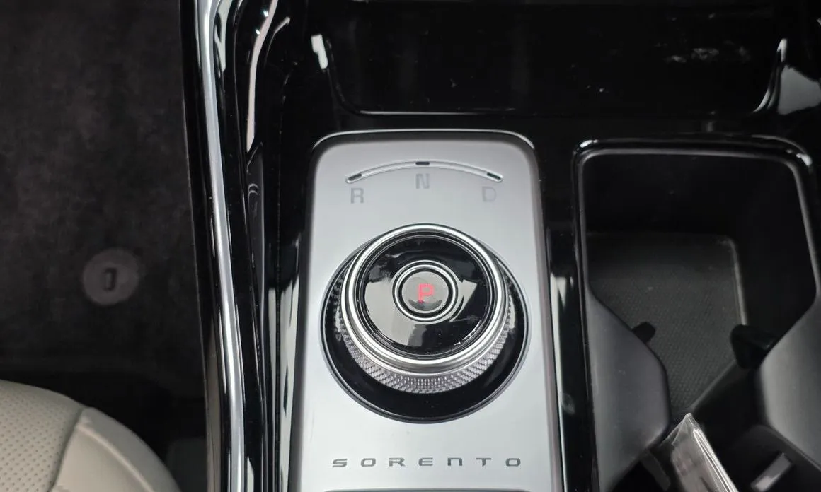 Kia Sorento — фото 2