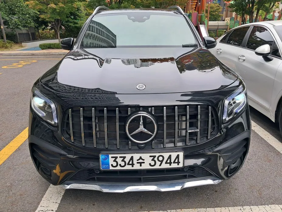 Mercedes-Benz GLB-Class — фото 10