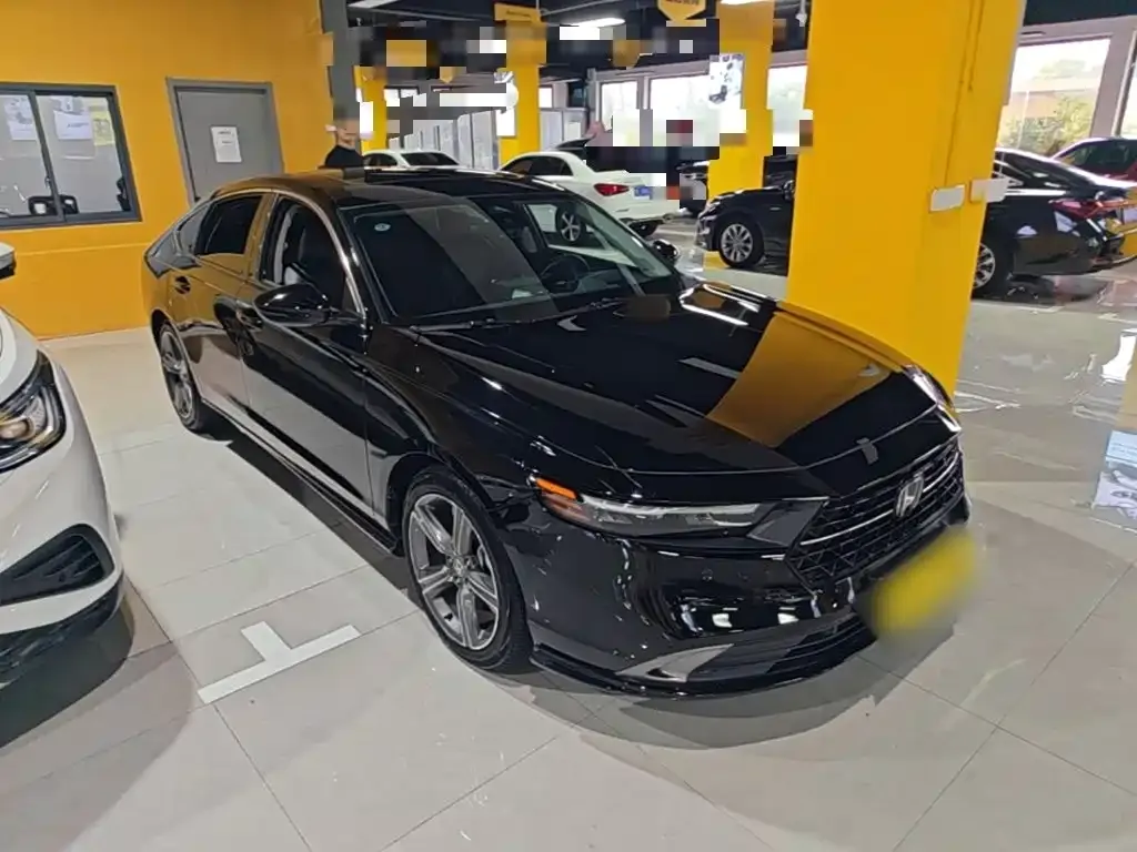 Honda Accord — фото 3