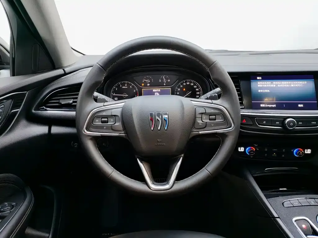 Buick Regal — фото 5