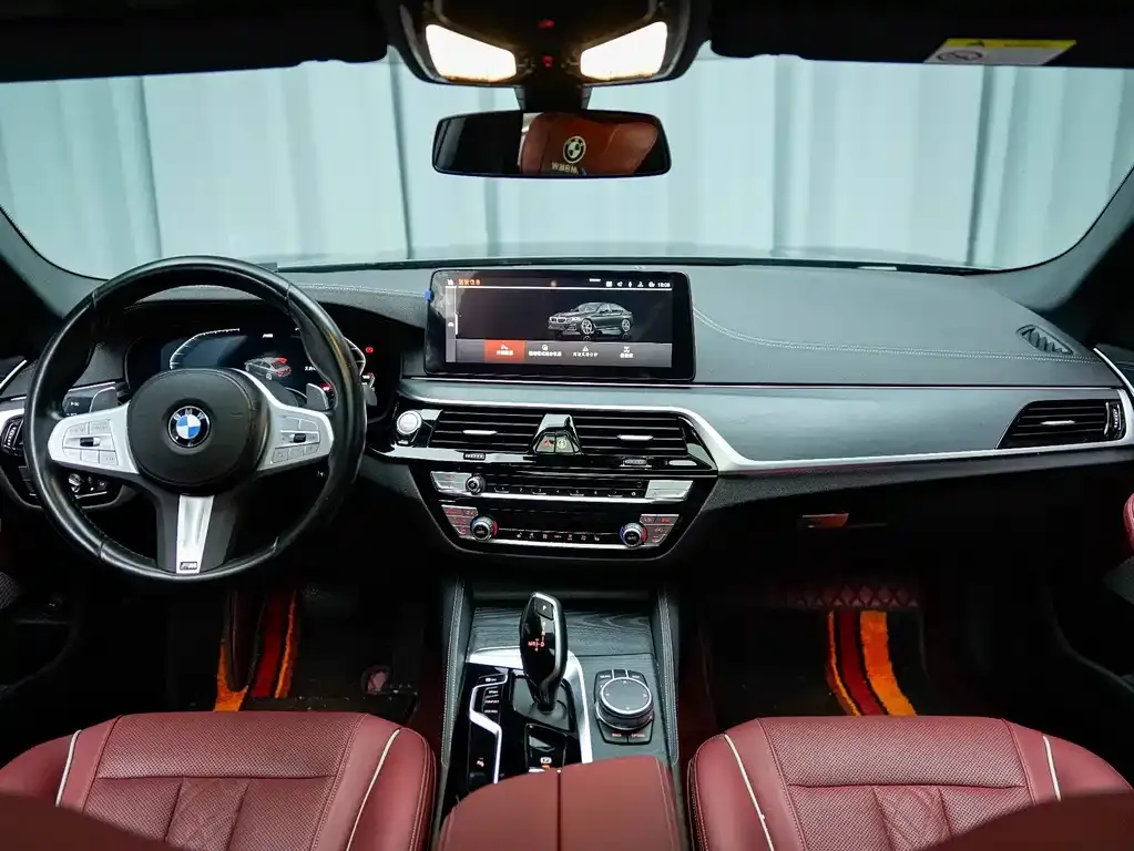 BMW 5 Series — фото 5