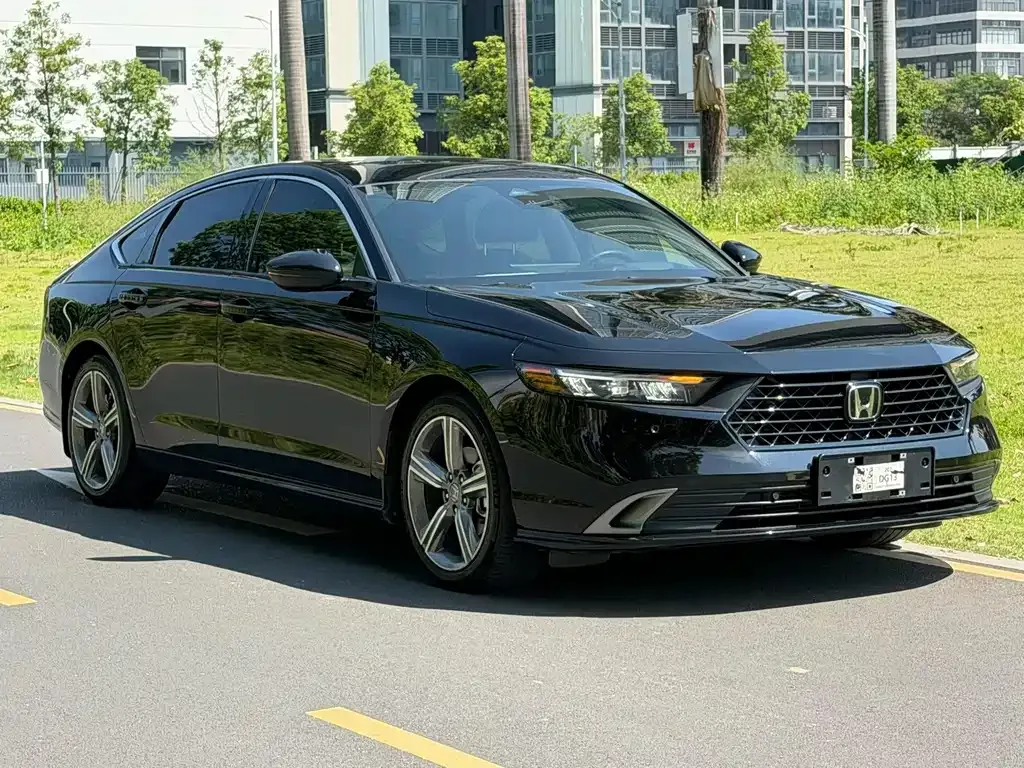 Honda Accord — фото 4