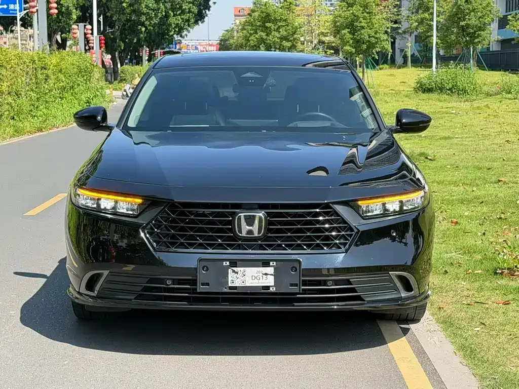 Honda Accord — фото 6
