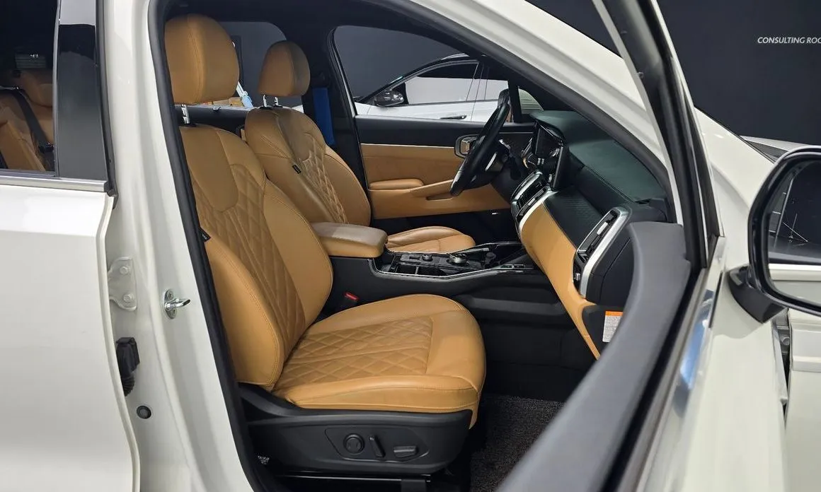 Kia Sorento — фото 10