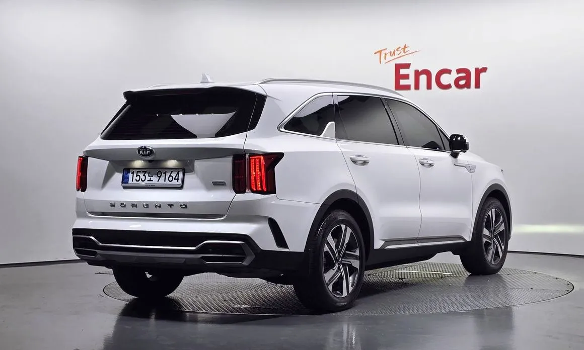 Kia Sorento — фото 3