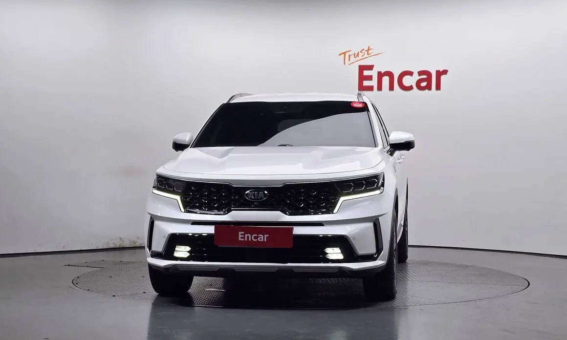 Kia Sorento — фото 5