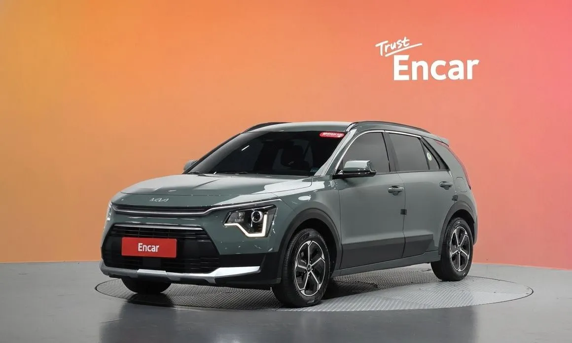 Kia Niro — фото 1