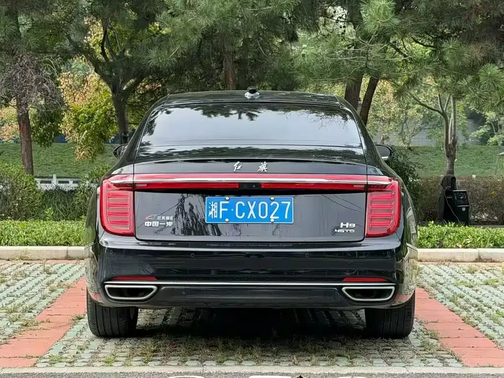 Hongqi H9 — фото 3