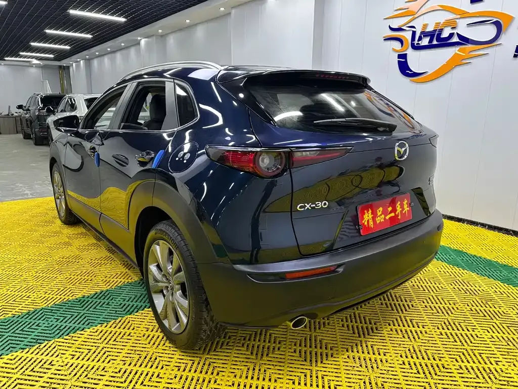 Mazda CX-30 — фото 5