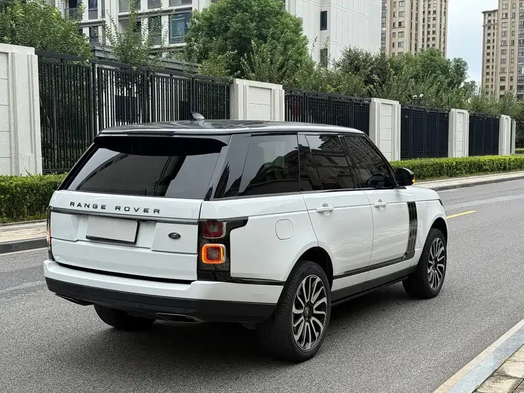 Land Rover Range Rover — фото 10