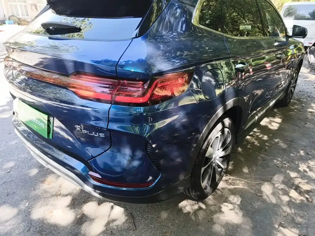 BYD PLUS New Energy — фото 10
