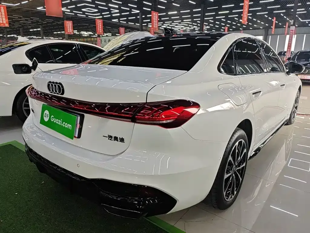 Audi A5L — фото 6