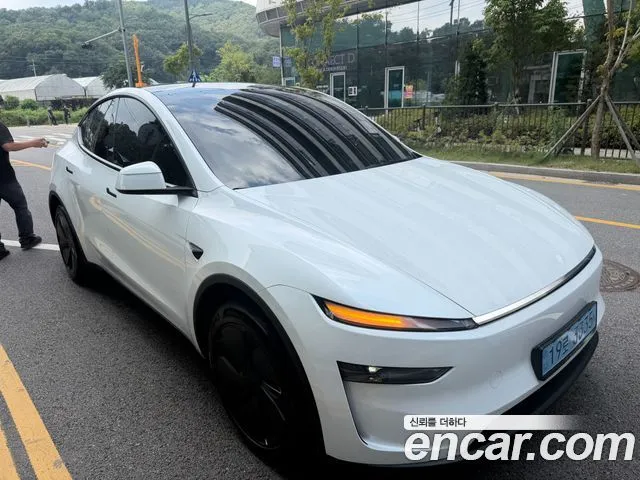 Tesla Model Y — фото 3