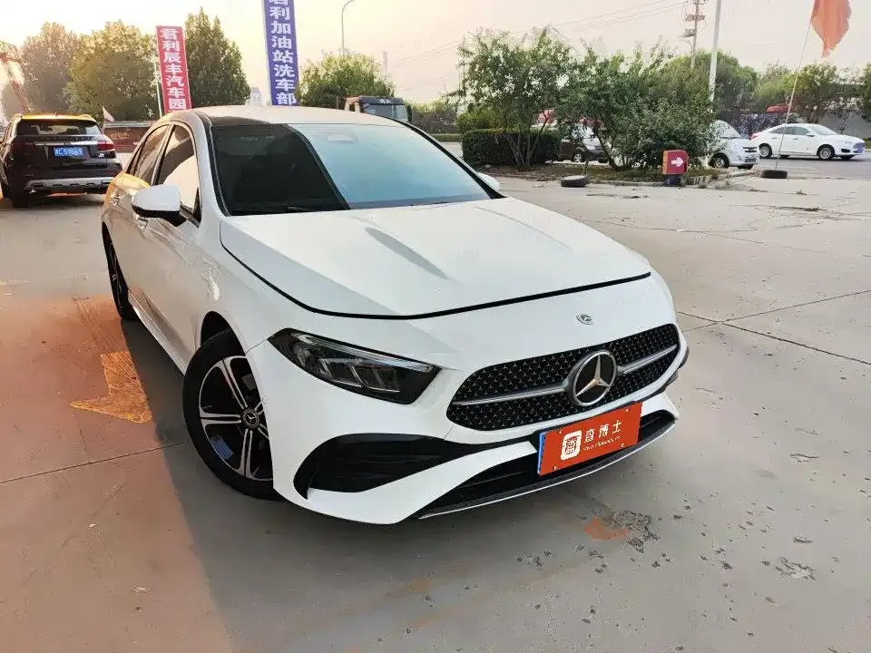 Mercedes-Benz A-Class — фото 9