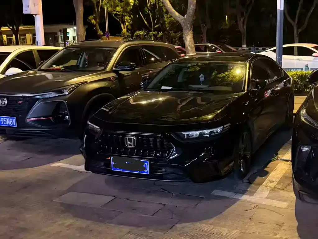 Honda Inspire — фото 1