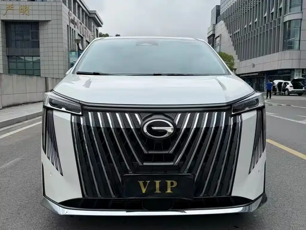 GAC Motor Trumpchi M8 — фото 3