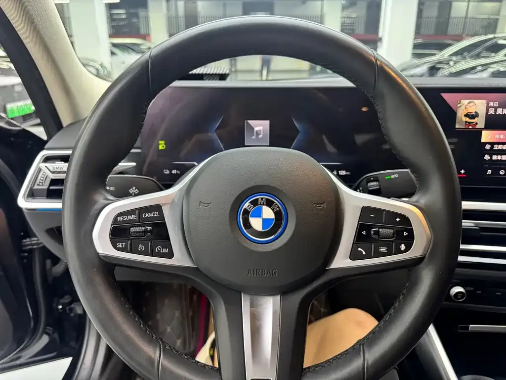 BMW i3 — фото 3
