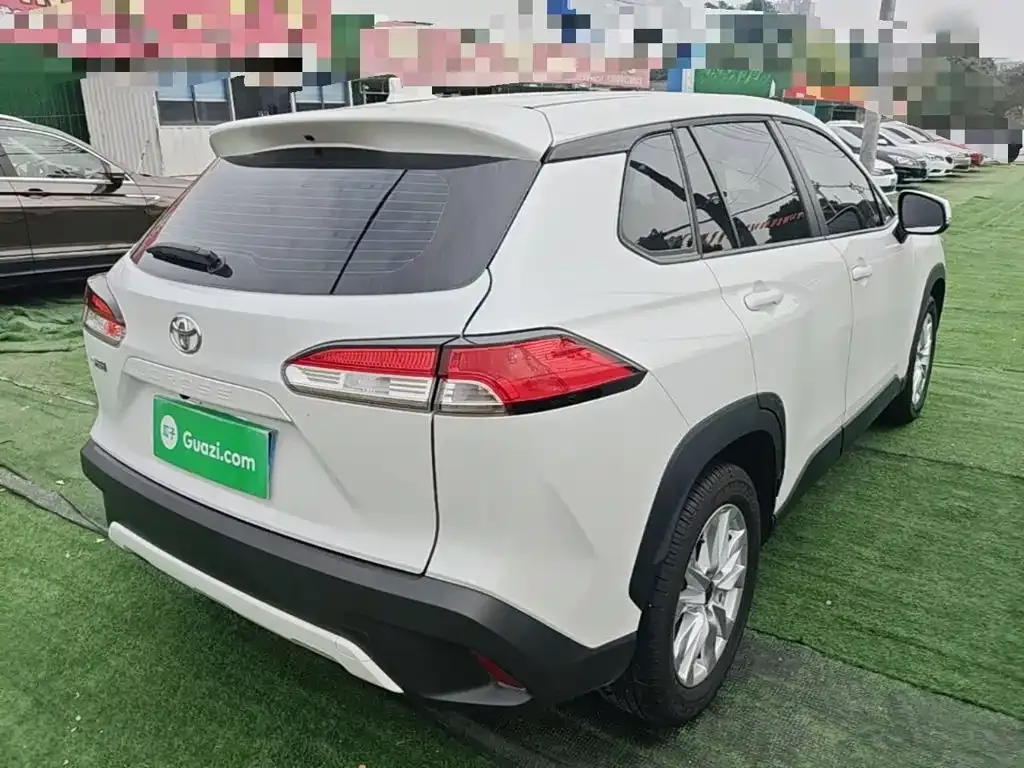 Toyota Corolla Cross — фото 4