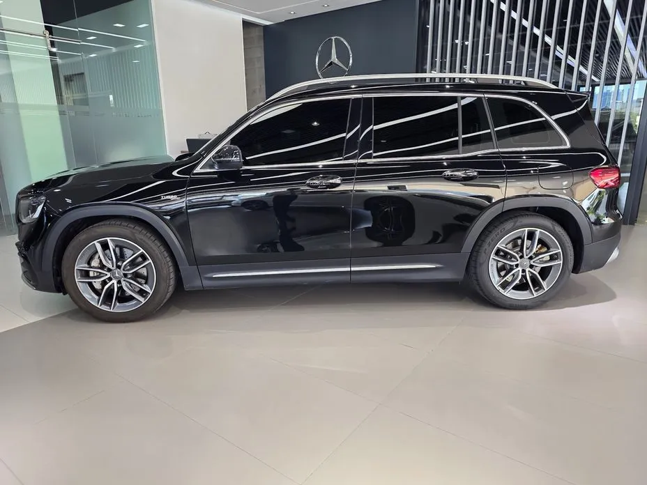 Mercedes-Benz GLB-Class — фото 10