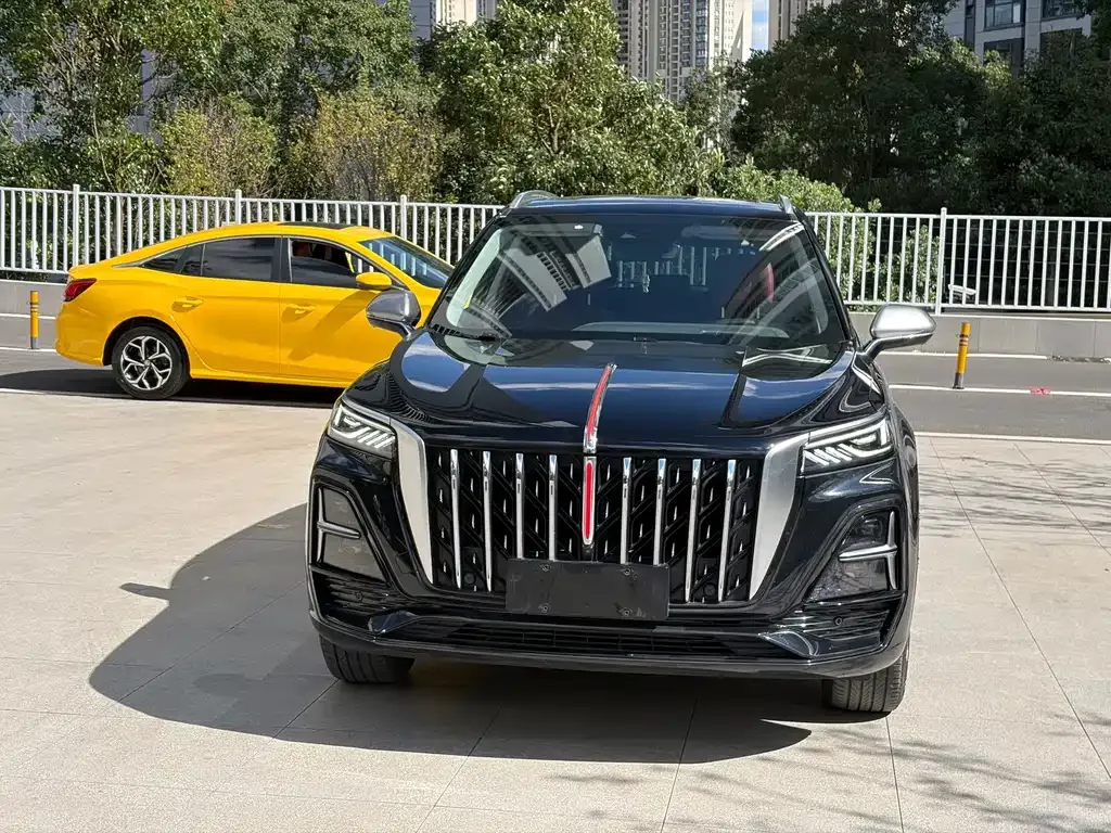 Hongqi HS5 — фото 10