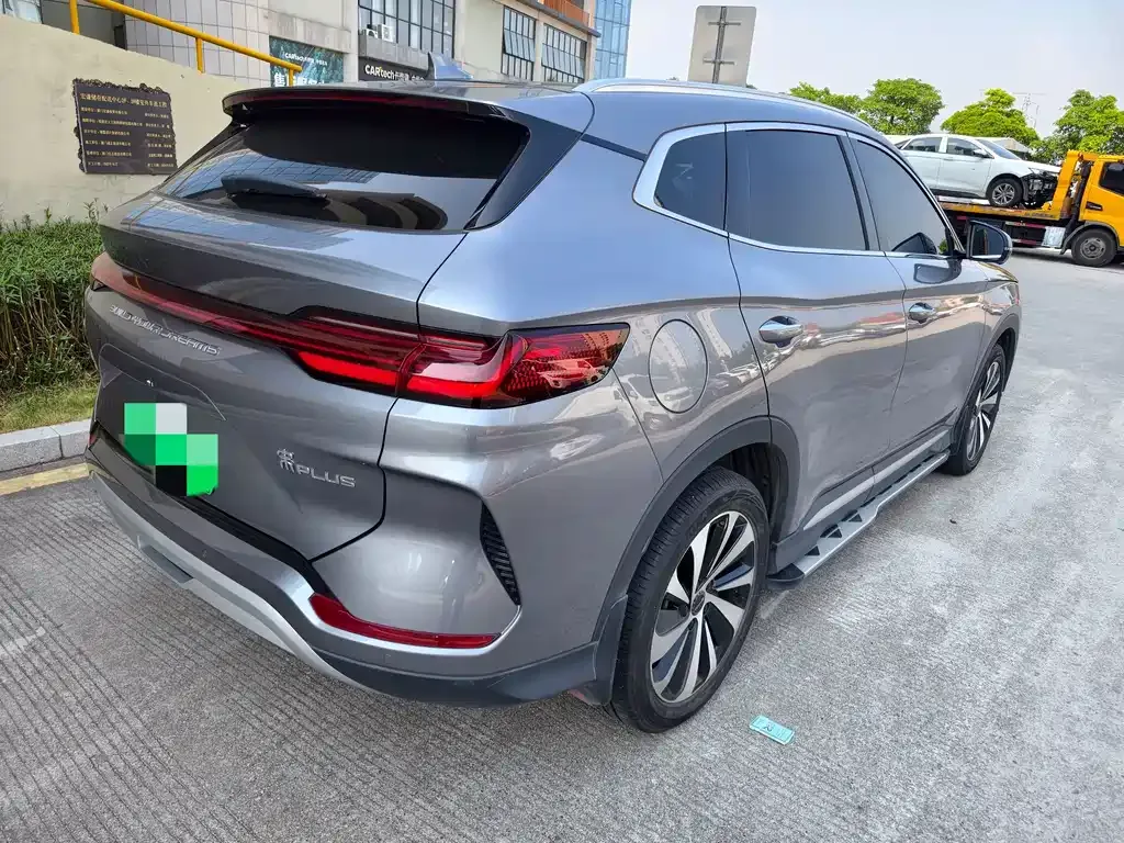 BYD PLUS New Energy — фото 4