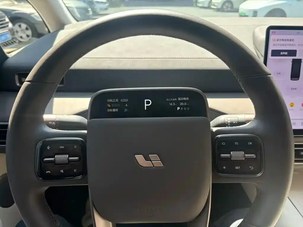 Li Auto MEGA — фото 2