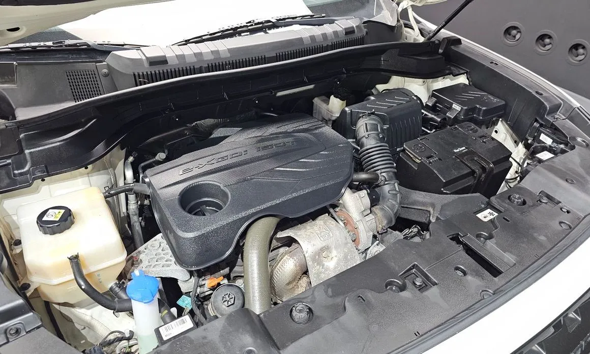 KG Mobility (Ssangyong) Torres — фото 9