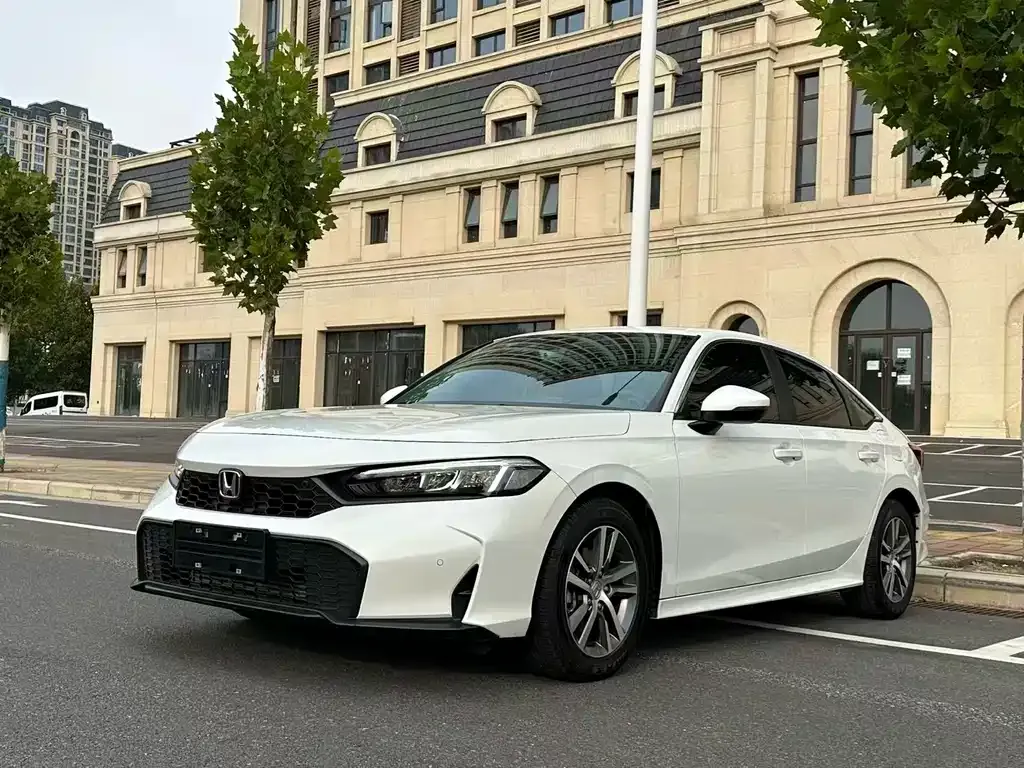 Honda Civic — фото 1