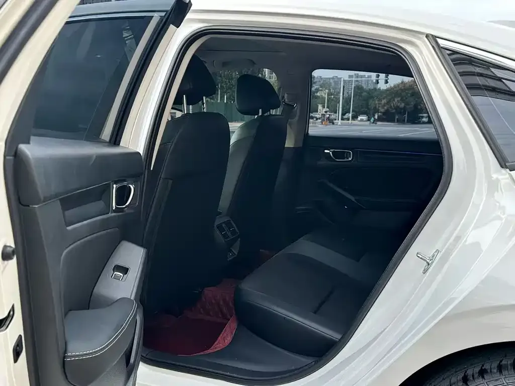 Honda Civic — фото 2