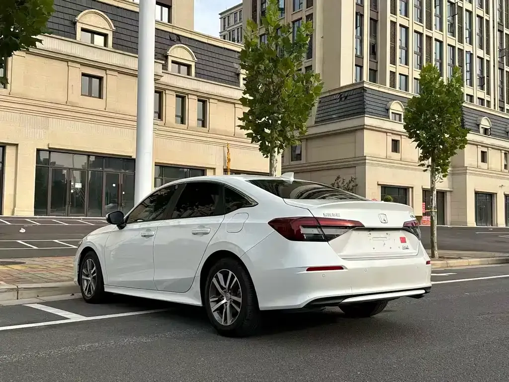 Honda Civic — фото 5