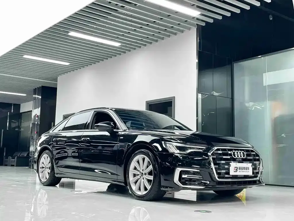 Audi A6L — фото 9