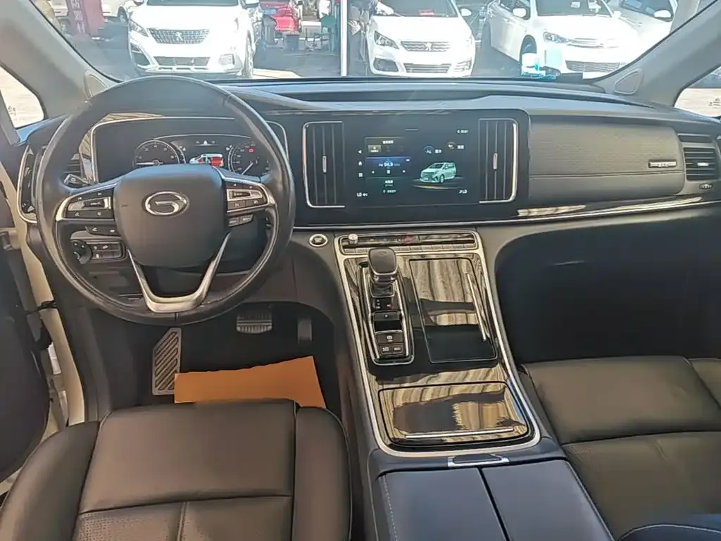 GAC Motor Trumpchi M8 — фото 7