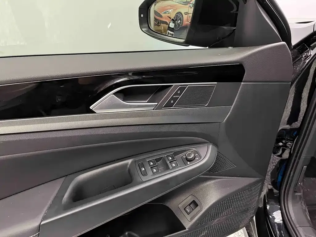 Volkswagen Passat — фото 3