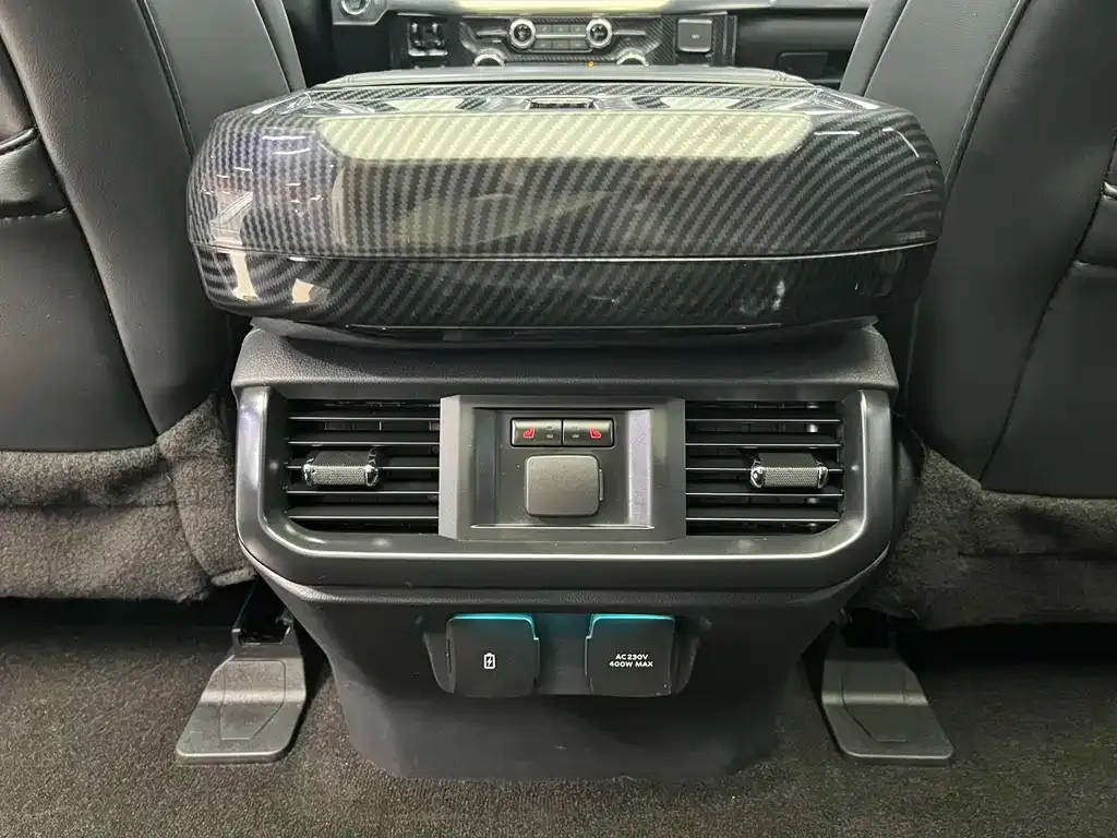 Ford F-150 Raptor — фото 8